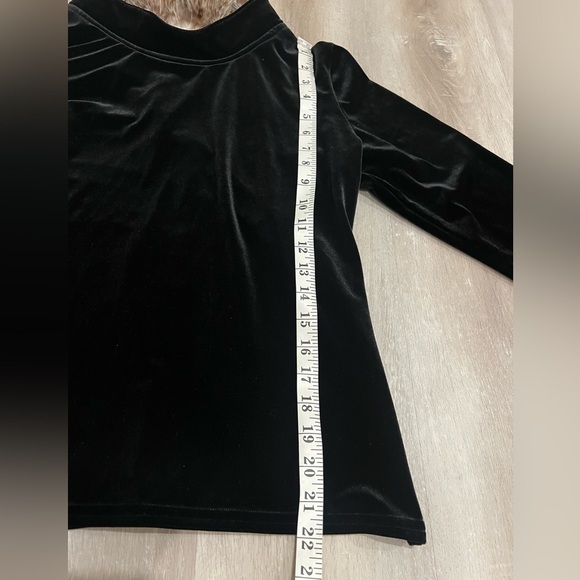 Double D Ranch Black Velvet Mock Turtleneck Feather Trim Small - Picture 8 of 12
